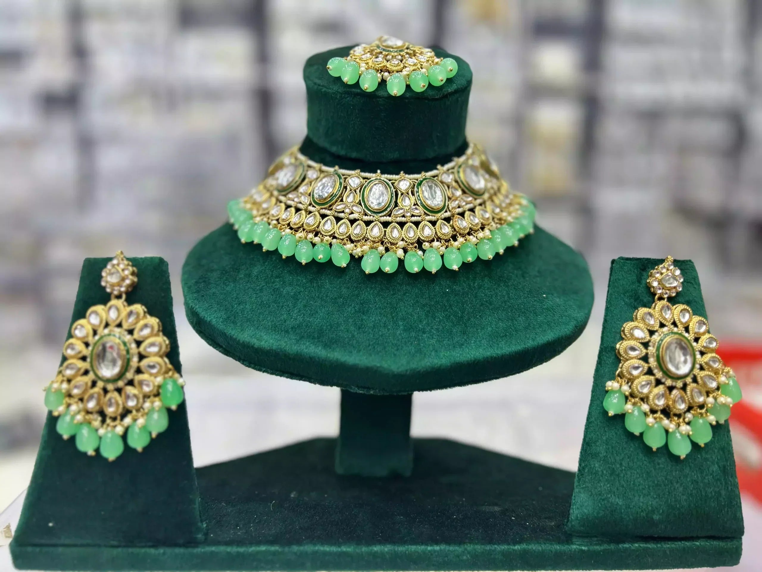 Indian kundan necklace set