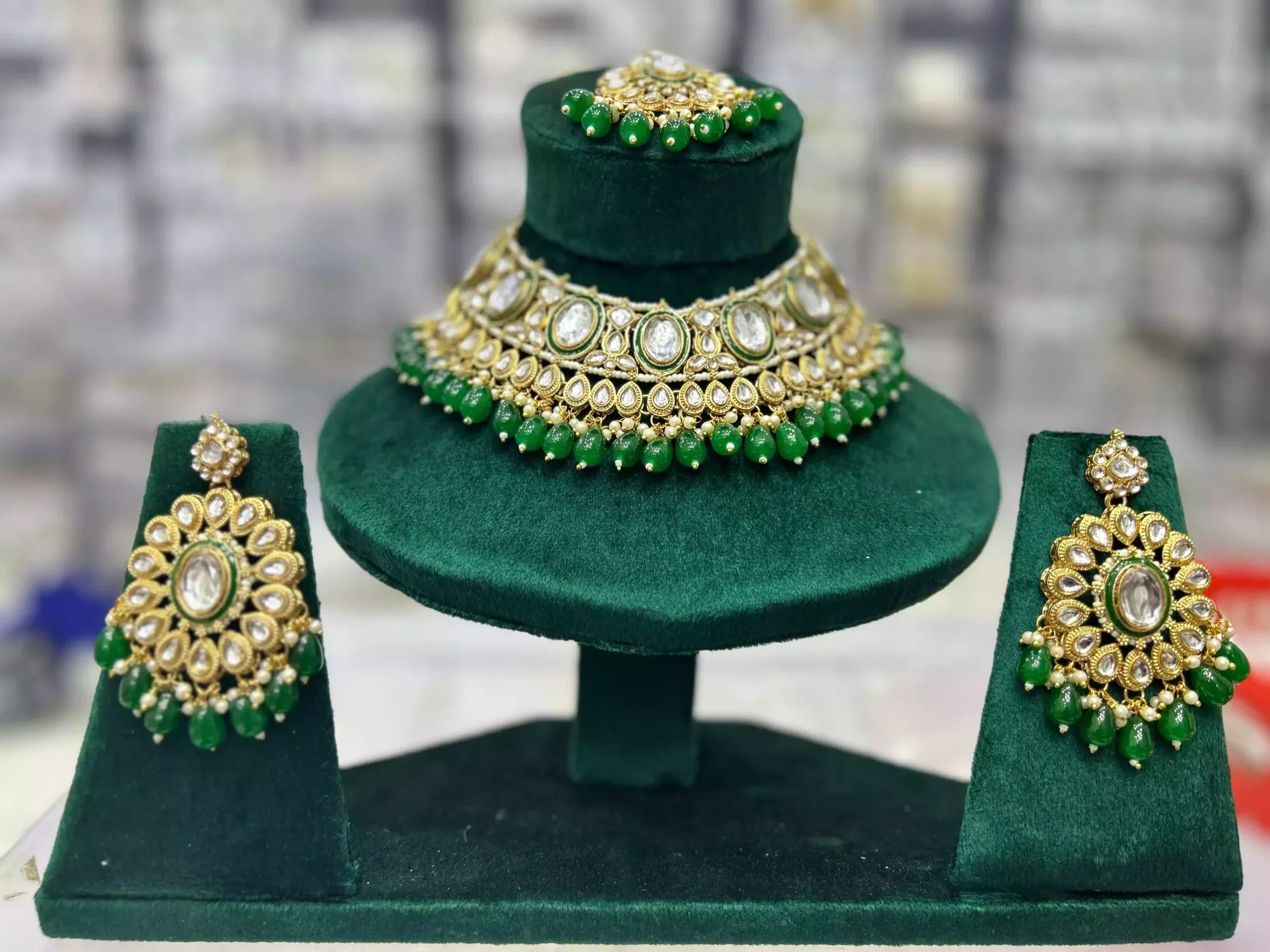 Indian kundan necklace set