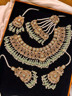 Heavy bridal necklace set