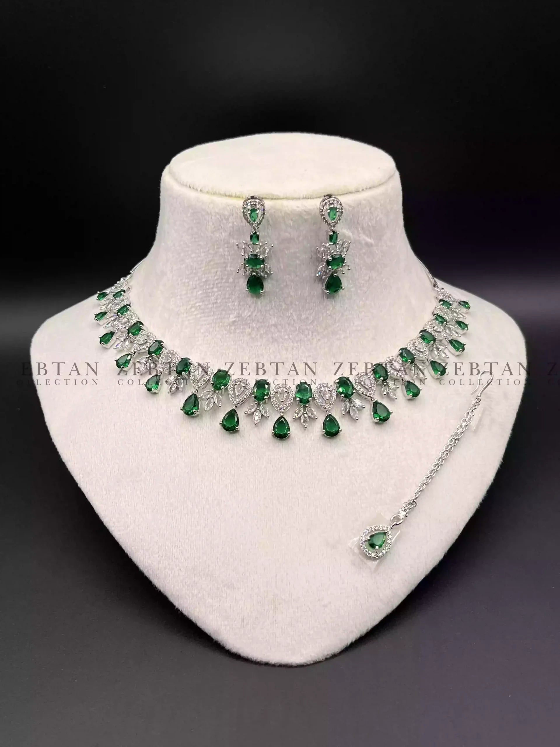 American diamond 1 carat set Secondary image