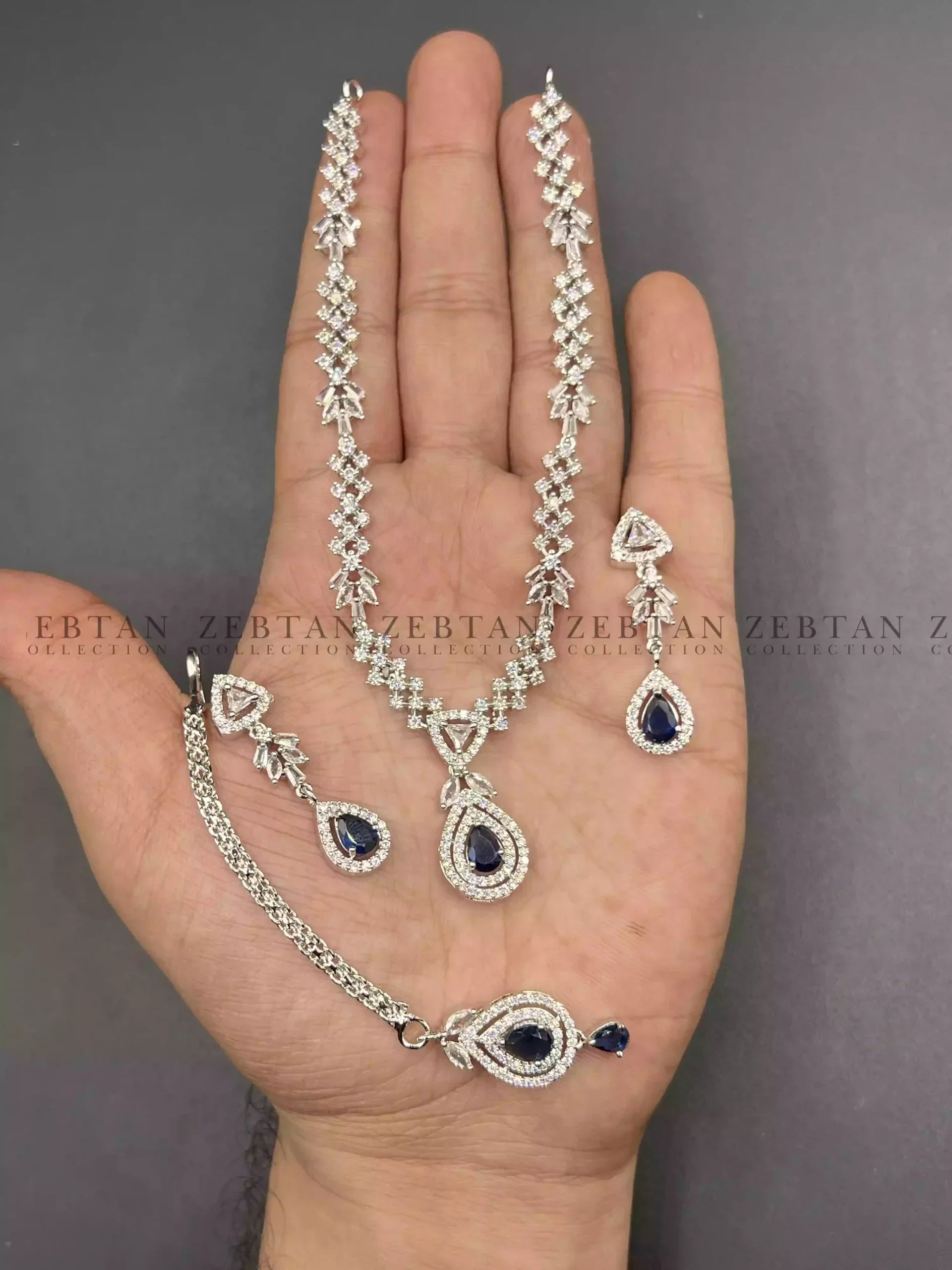 American diamond 1 carat set