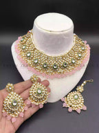 Indian kundan bridal set with teeka
