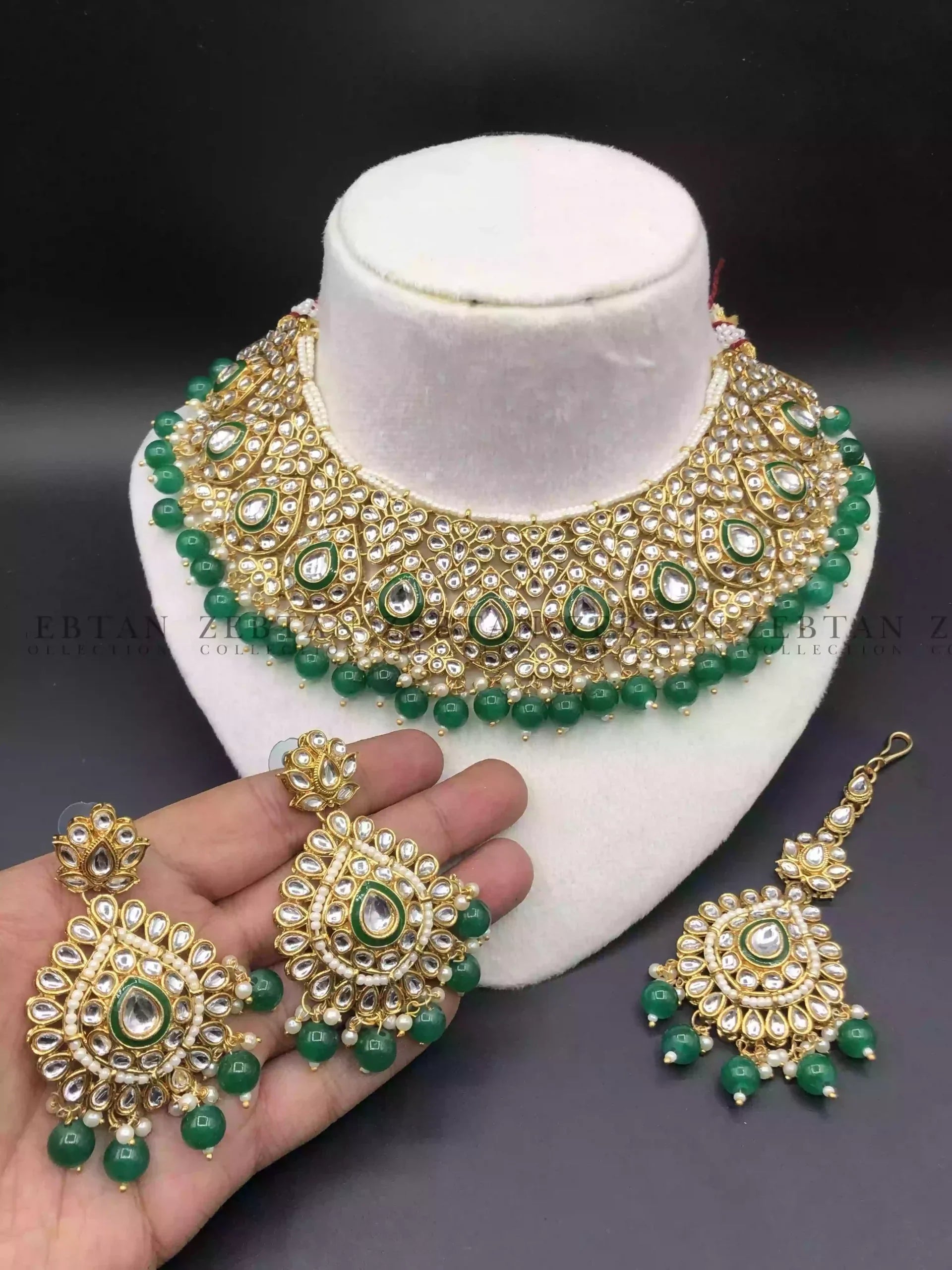 Indian kundan bridal set with teeka