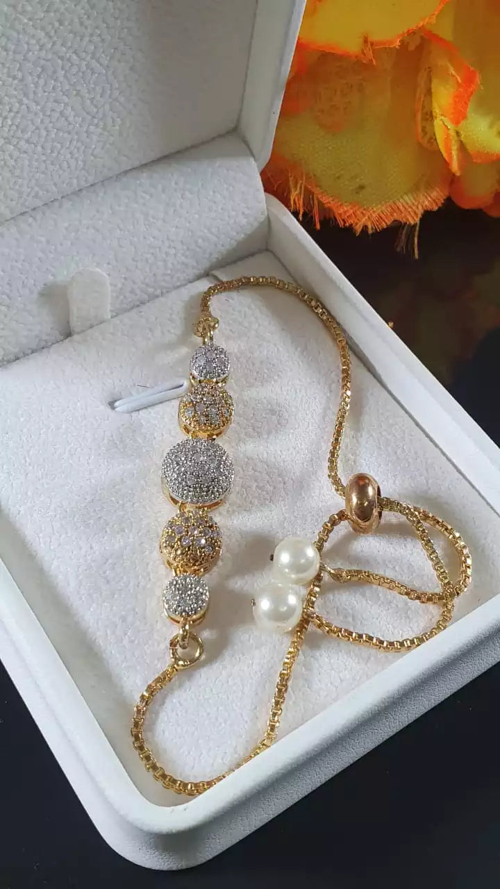 Pure Indian zircon bracelet Secondary image