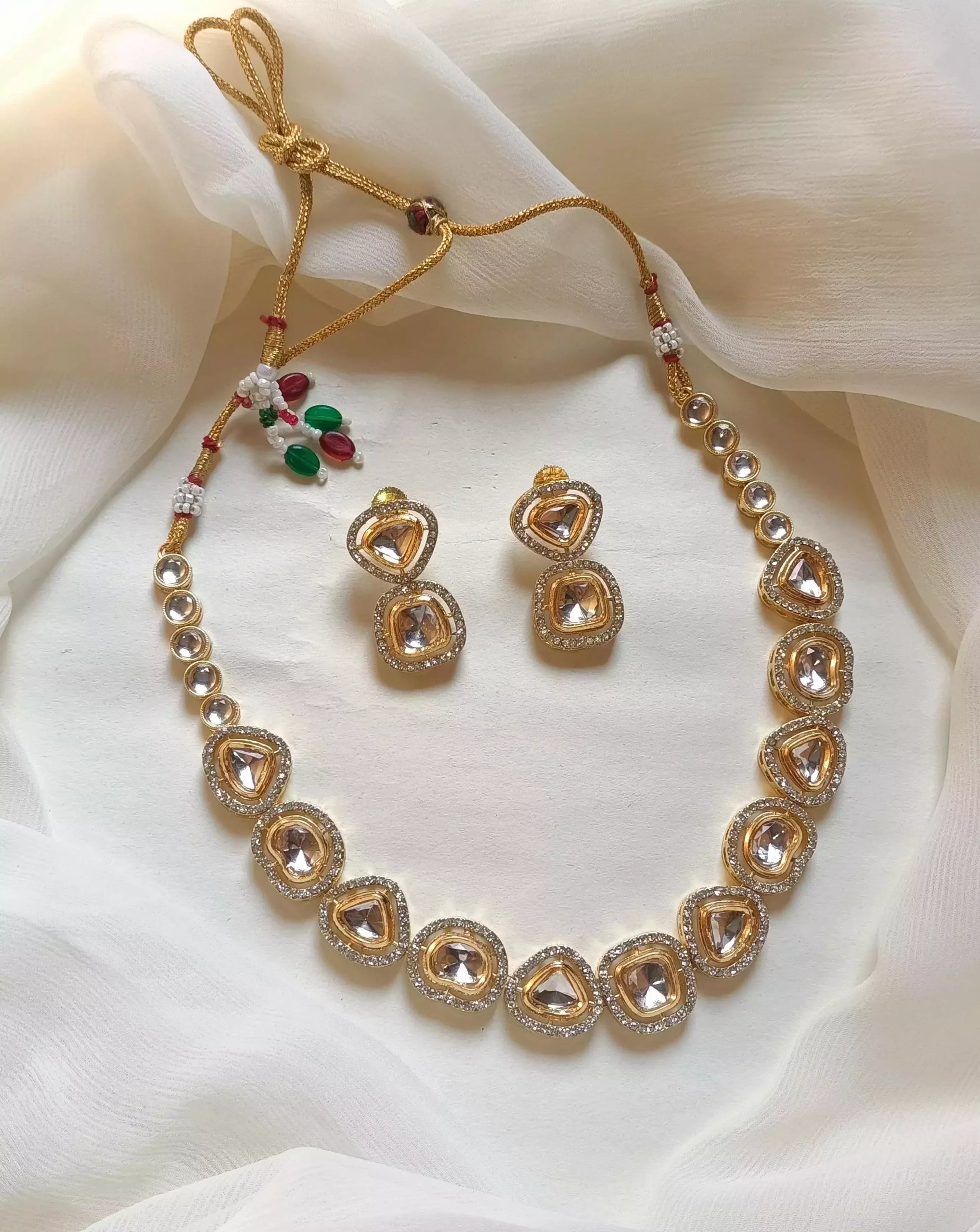 Indian uncut necklace set Main image