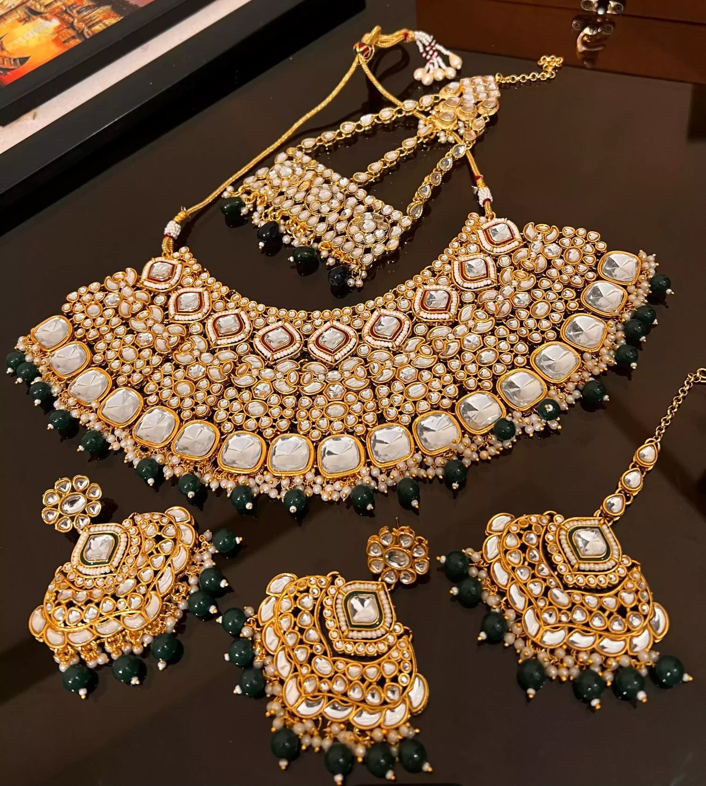 Indian kundan bridal set Secondary image