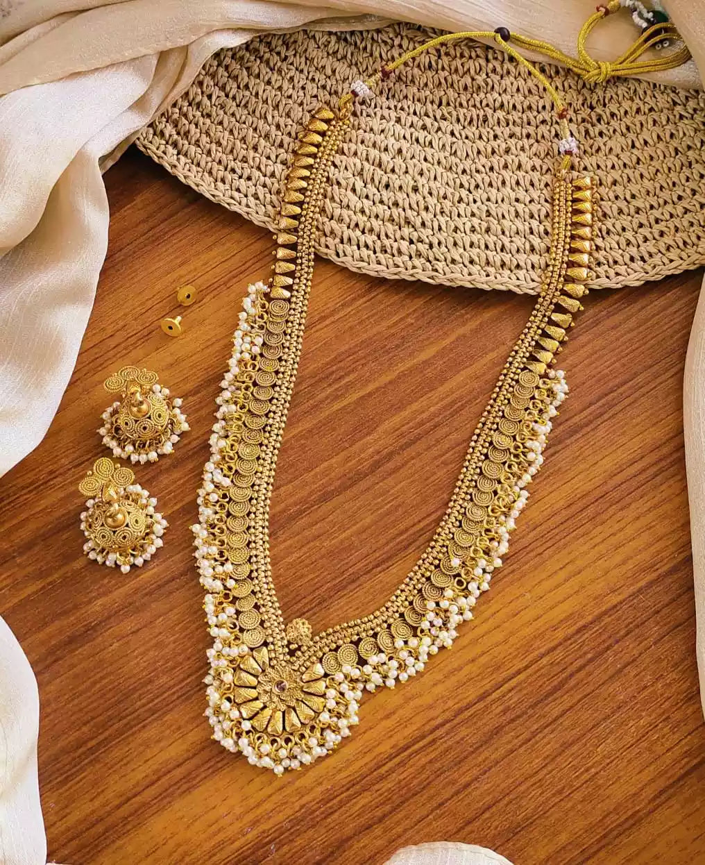 Rajwari maala set Main image