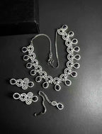 One carat necklace set