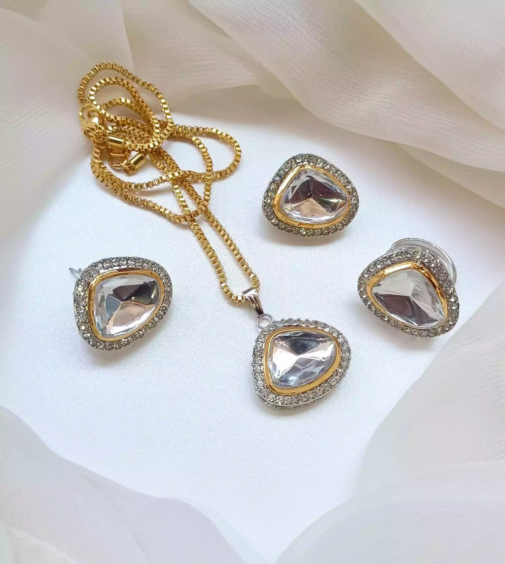 Uncut kundan set with ring