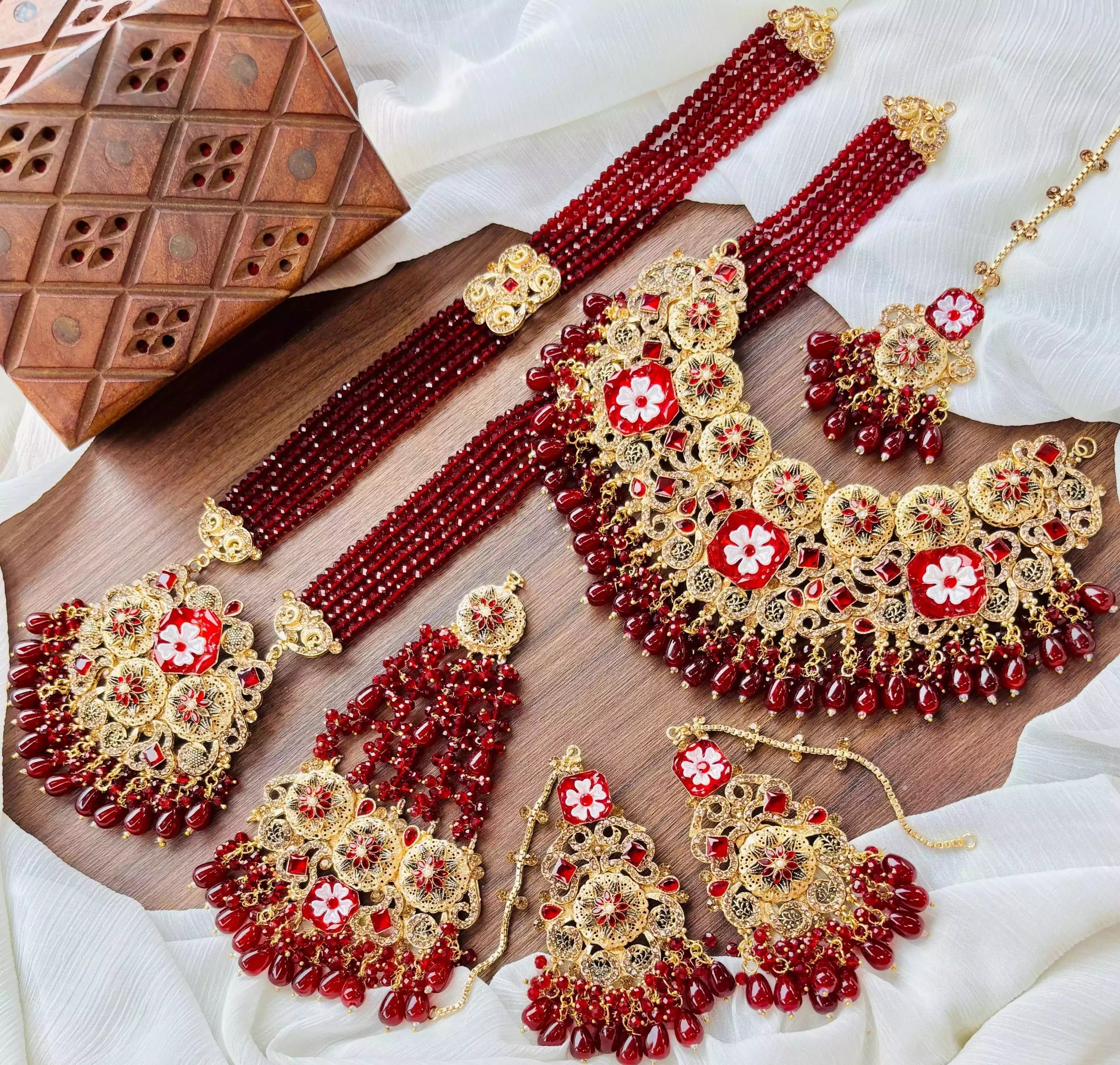 Complete bridal set Main image