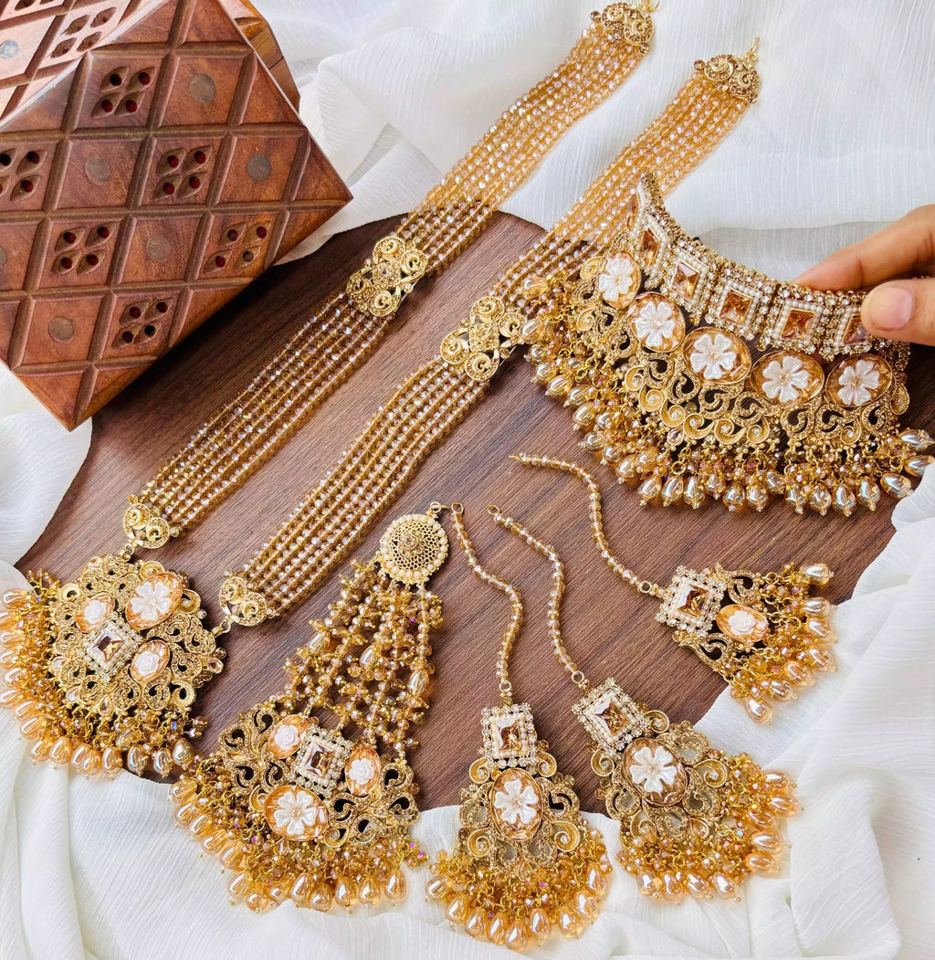 Complete bridal set