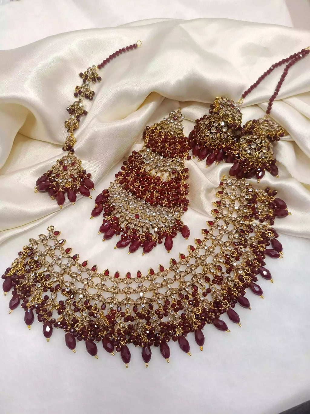 Zircon complete bridal set