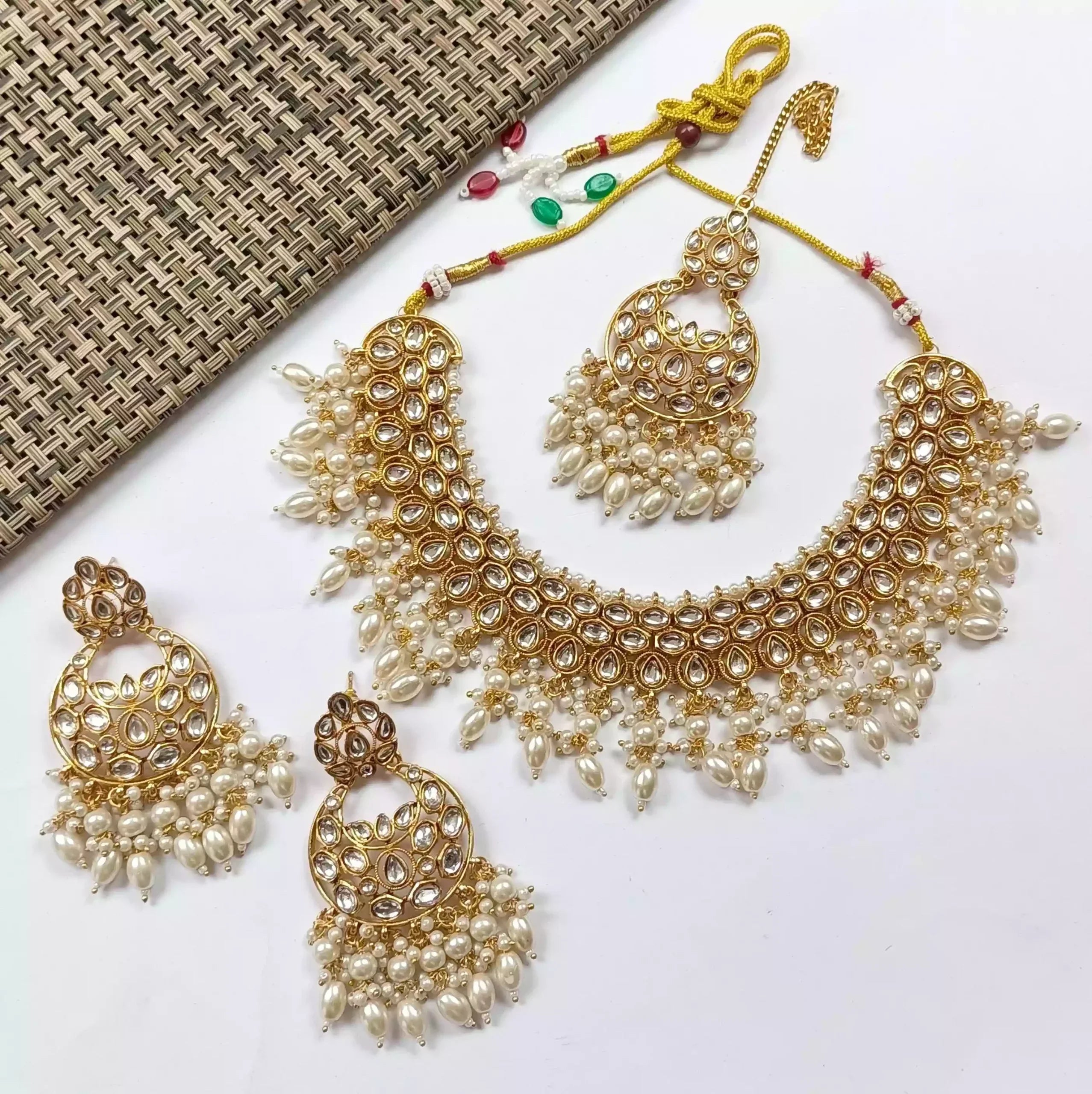 Dabbi kundan necklace set Main image