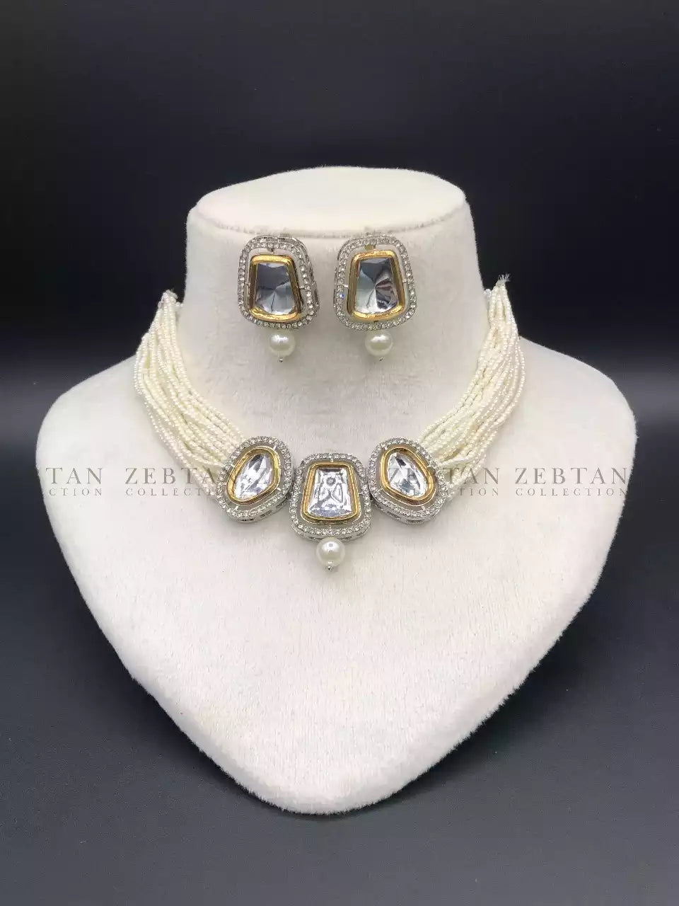 Indian uncut kundan choker set Secondary image