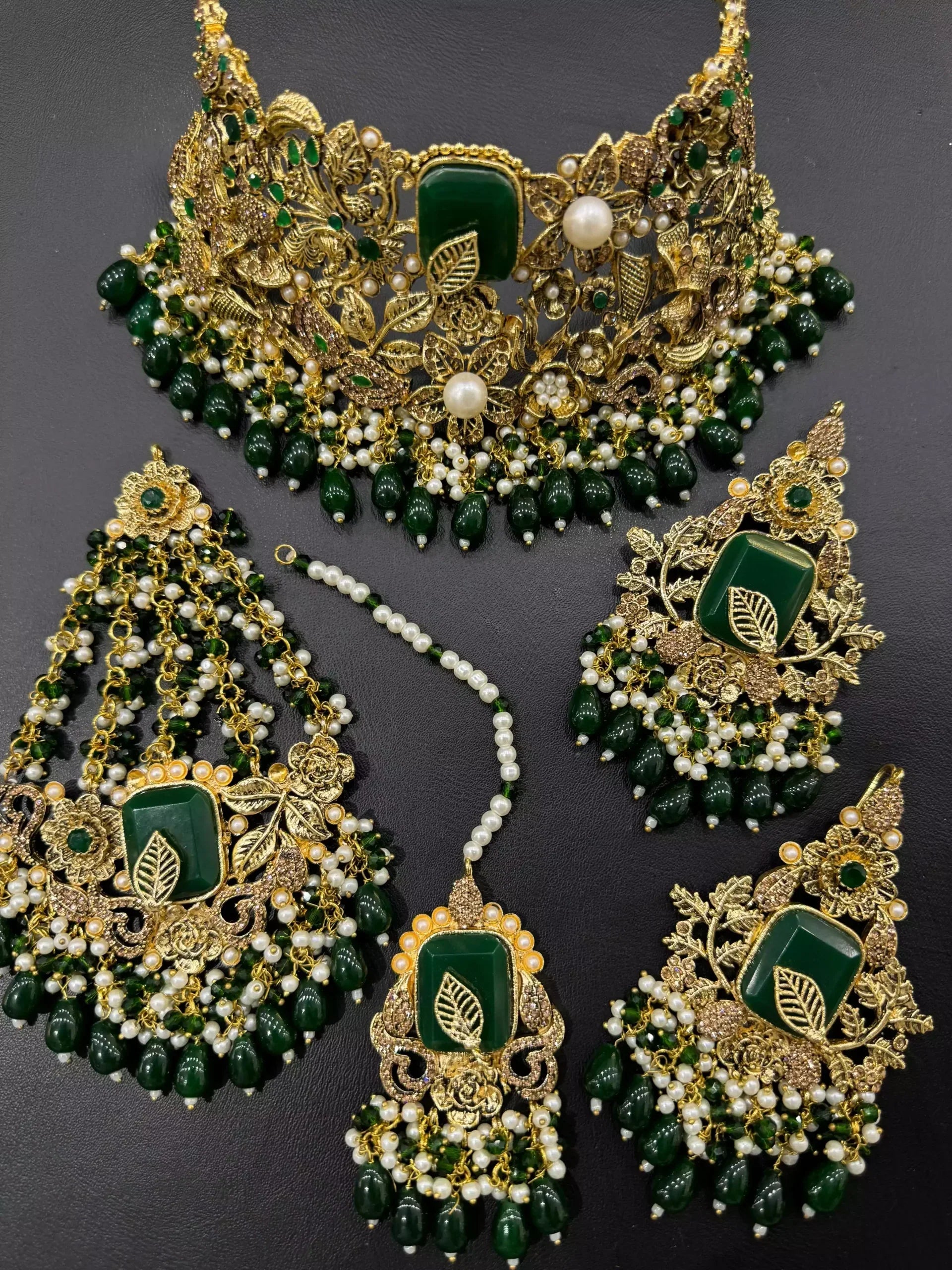 Handmade bridal collar set