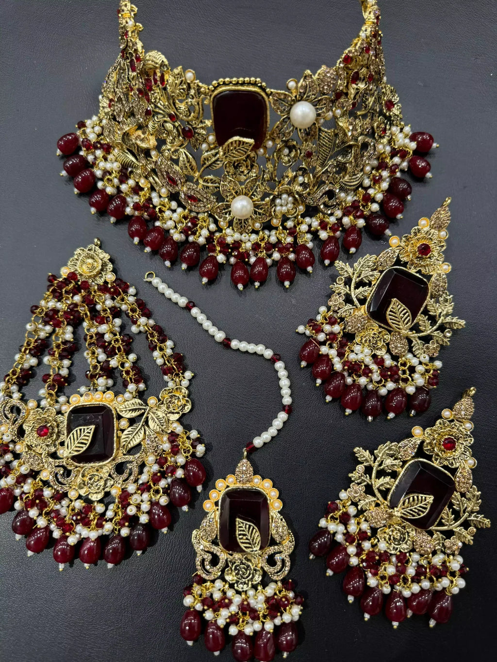 Handmade bridal collar set