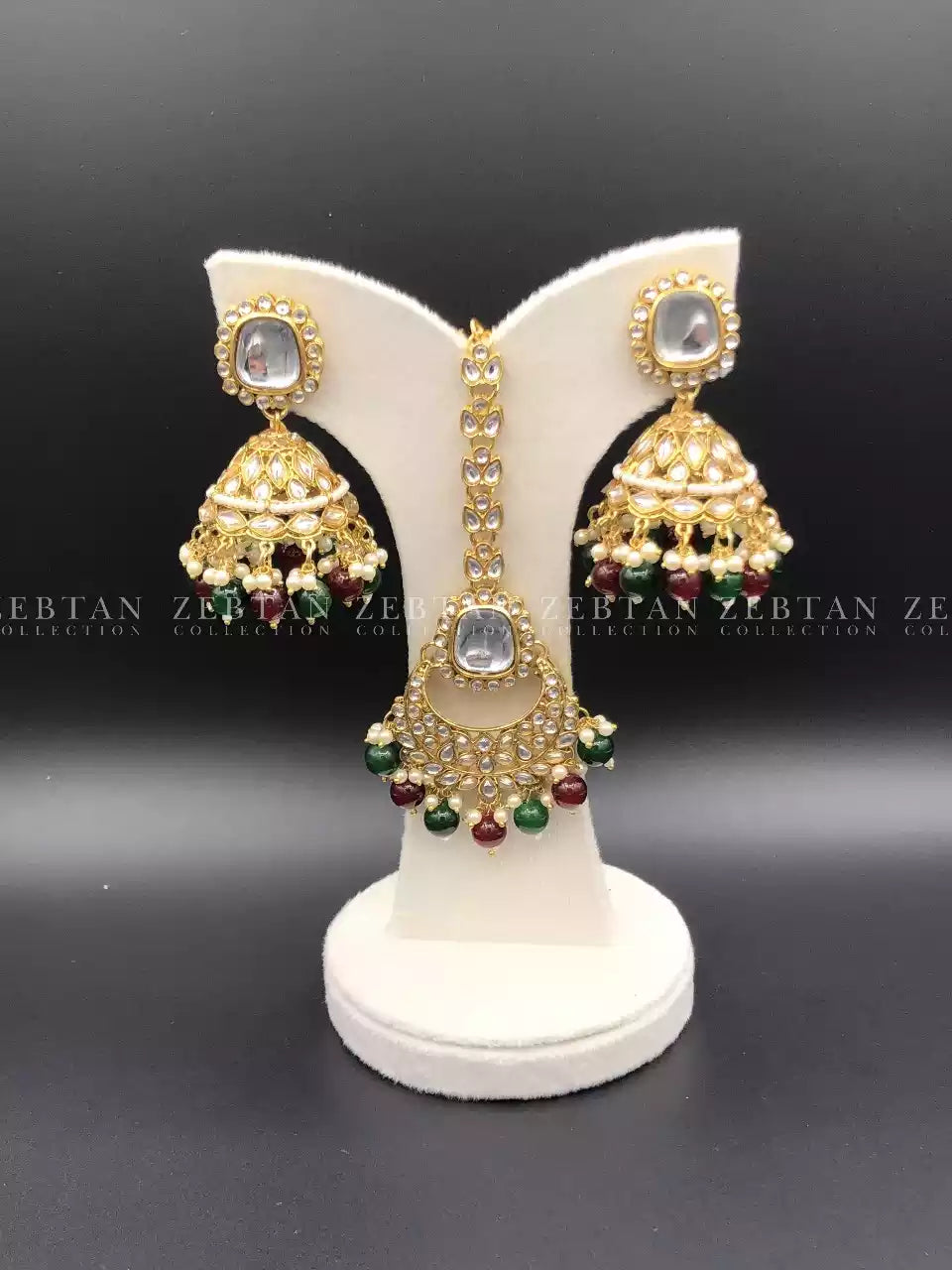 Kundan jhumki with teeka Secondary image