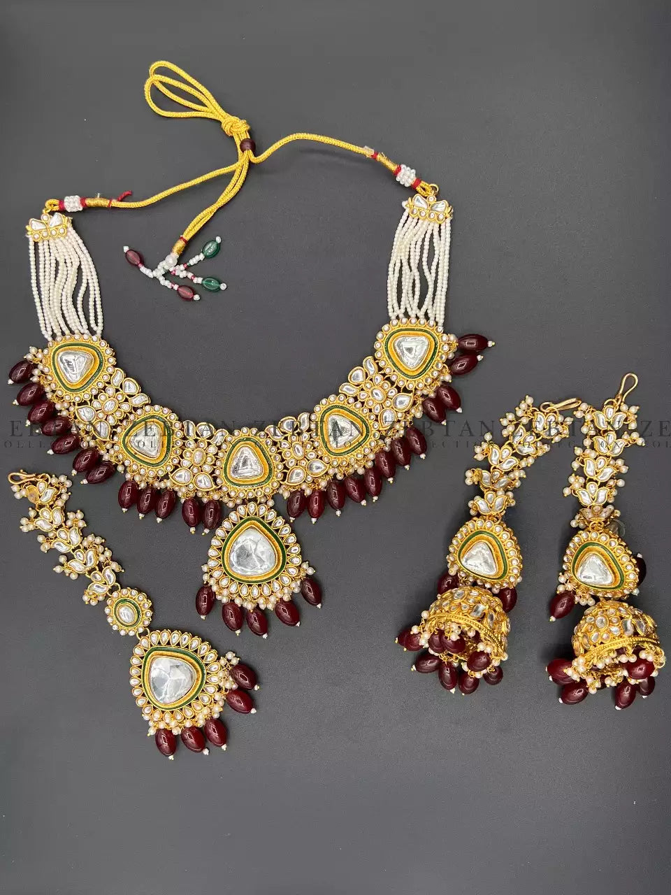Big size indian kundan necklace Main image