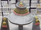 Kundan choker set with teeka