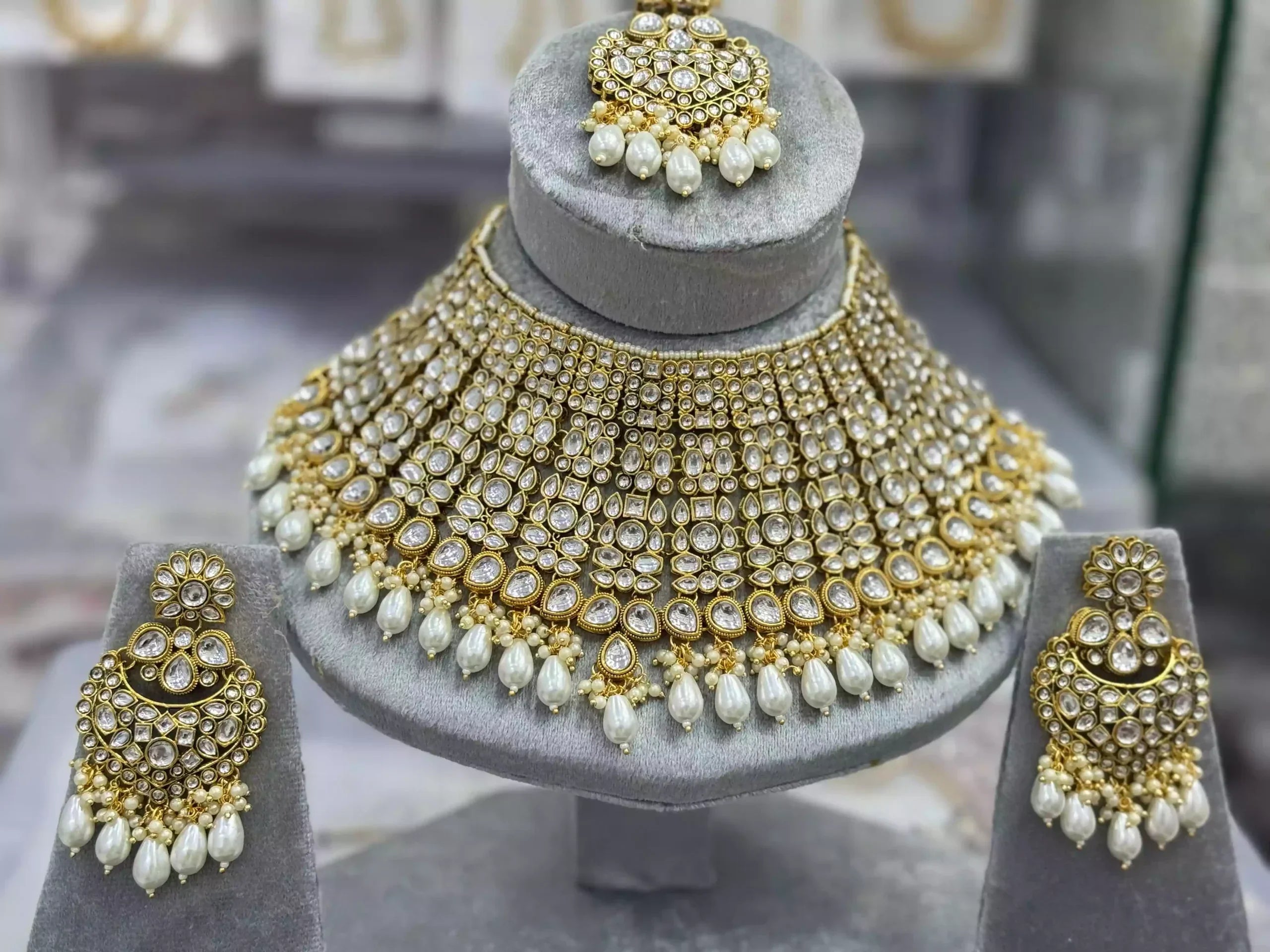 Heavy kundan bridal set