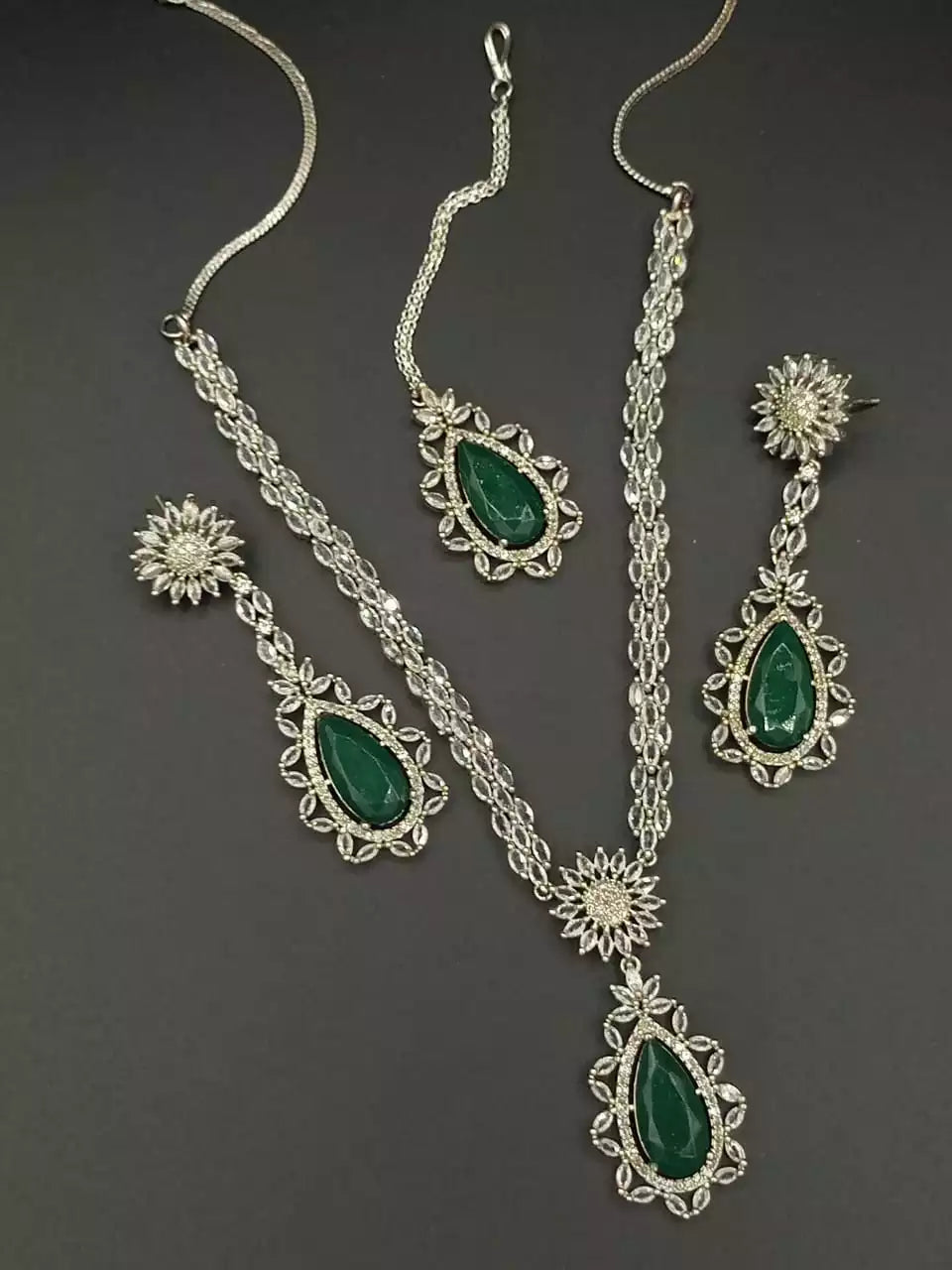 American diamond set with big earrings Main image