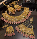 Gold plated necklace set