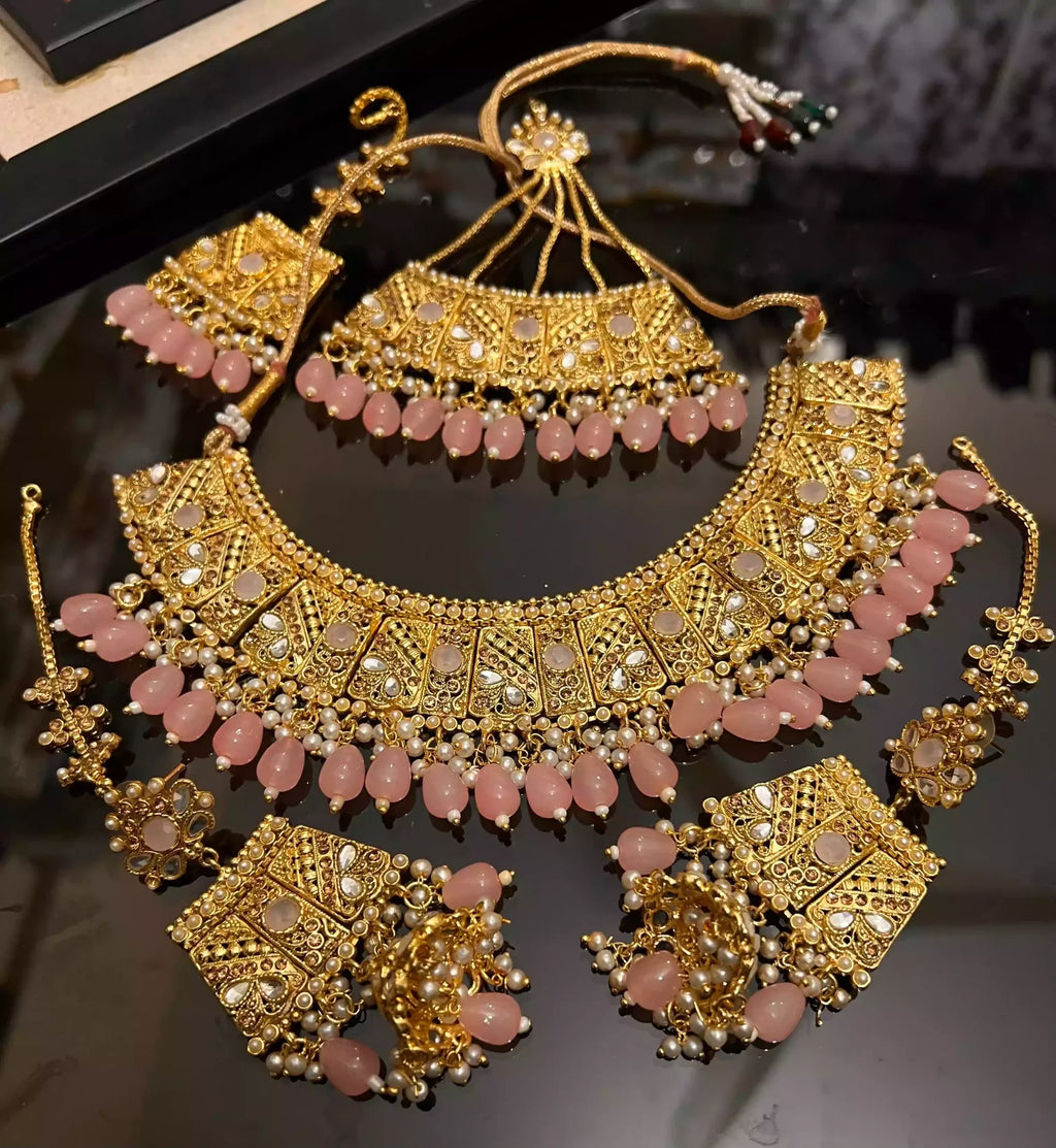 Gold plated necklace set