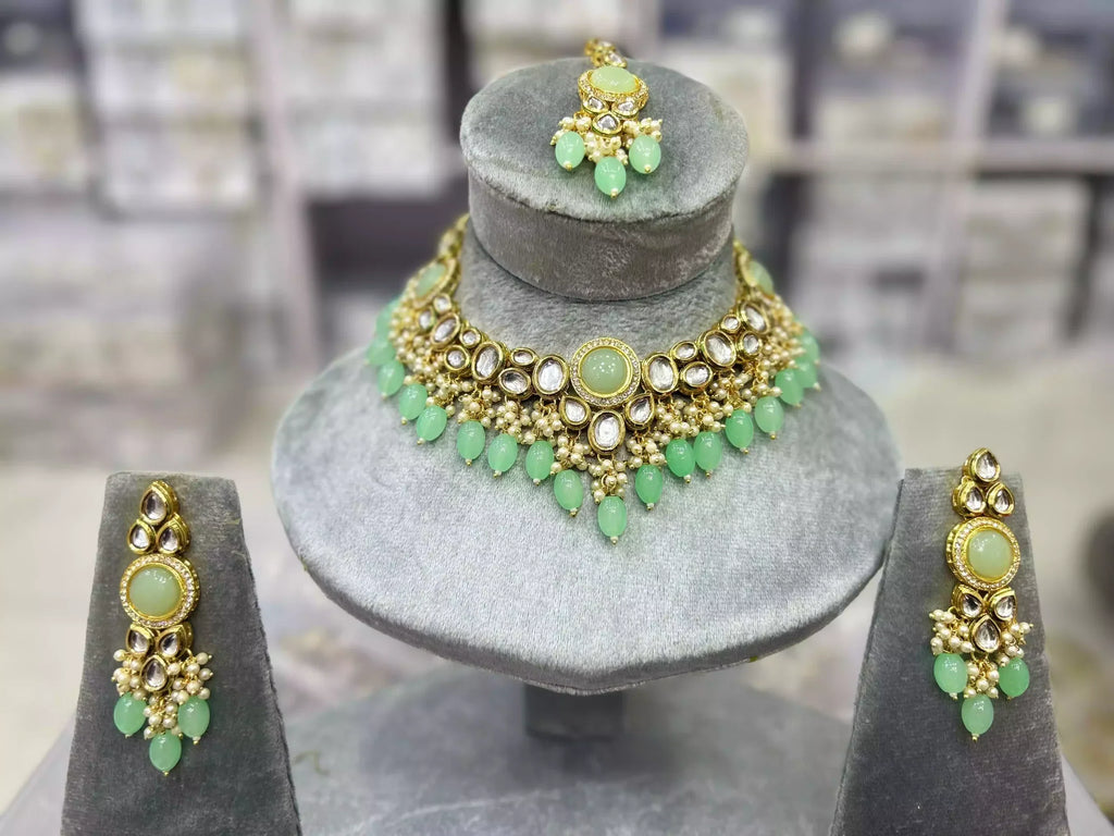 Indian kundan necklace set