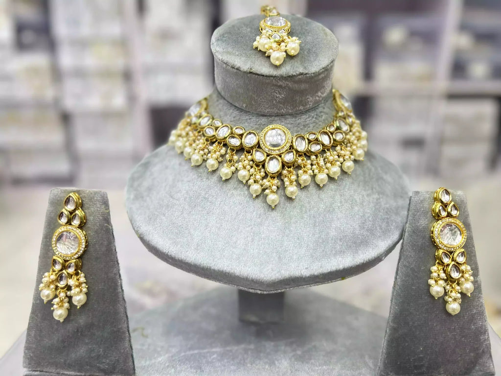 Indian kundan necklace set