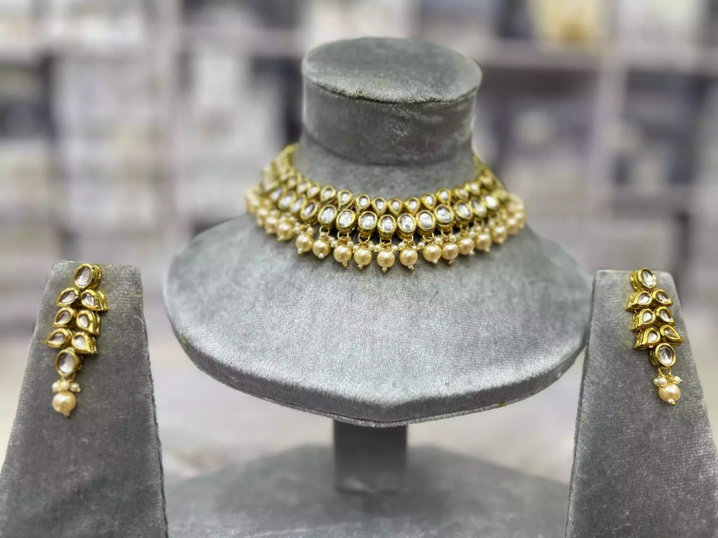 Indian kundan necklace set