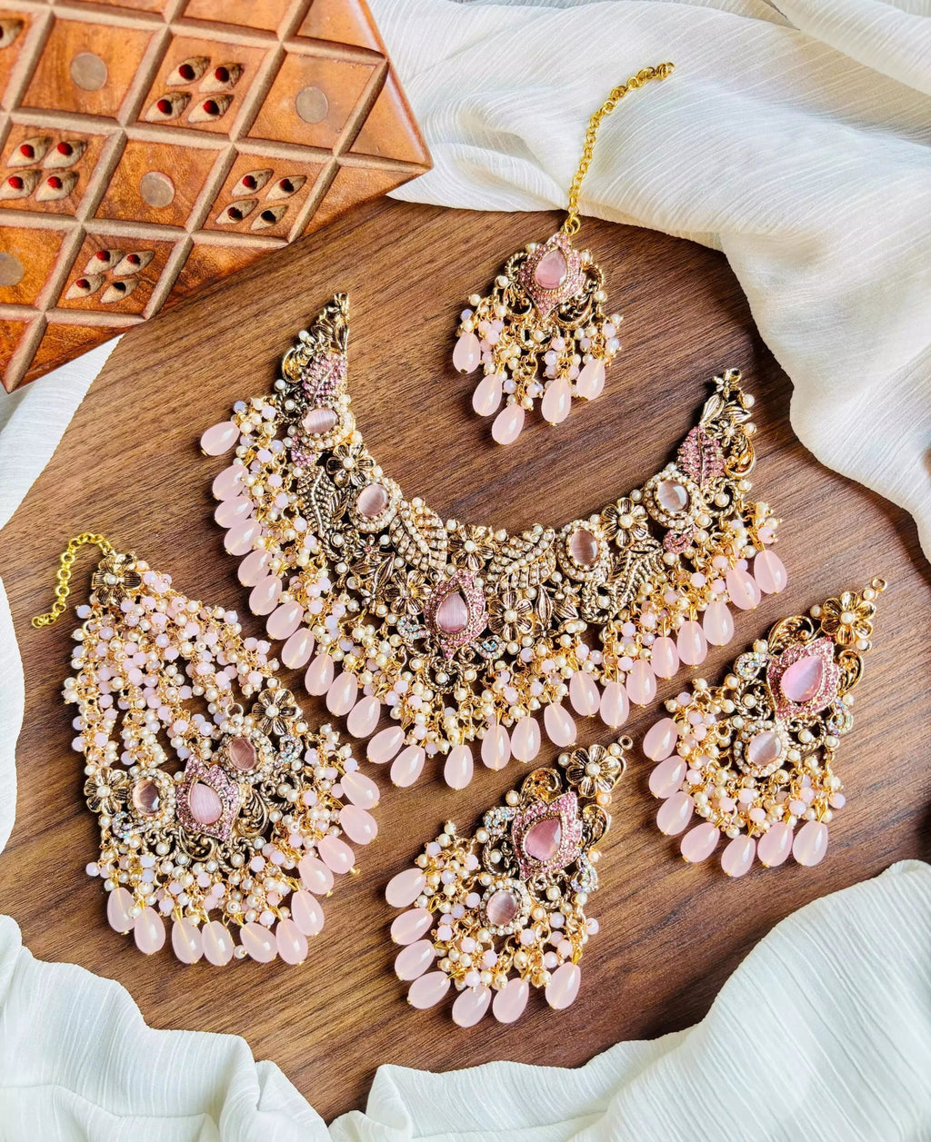 Handmade heavy bridal set