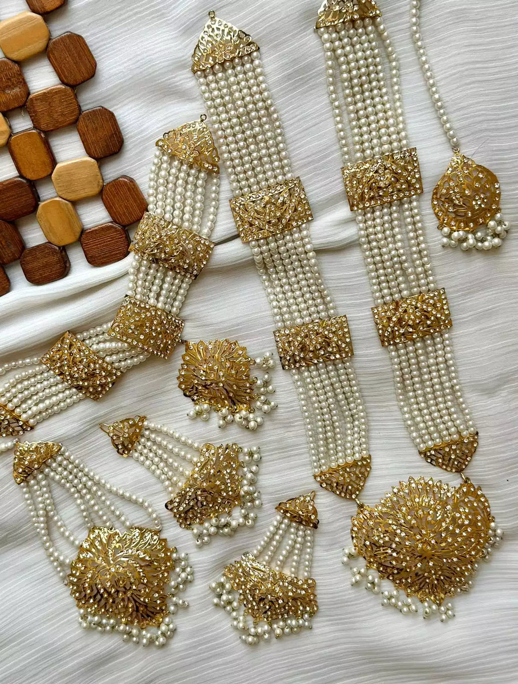 Hyderabadi bridal set
