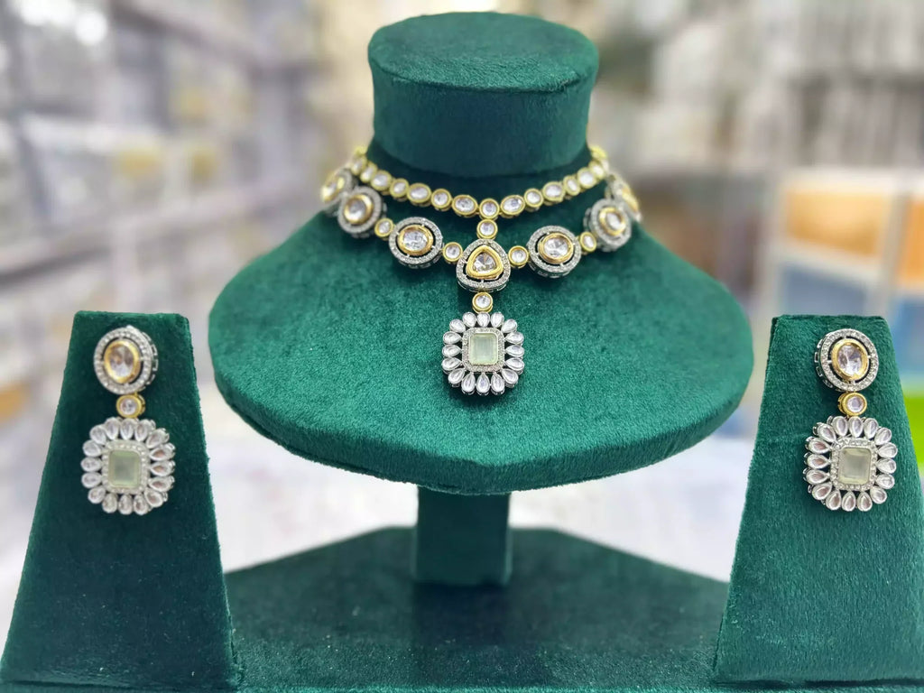 Kundan necklace set