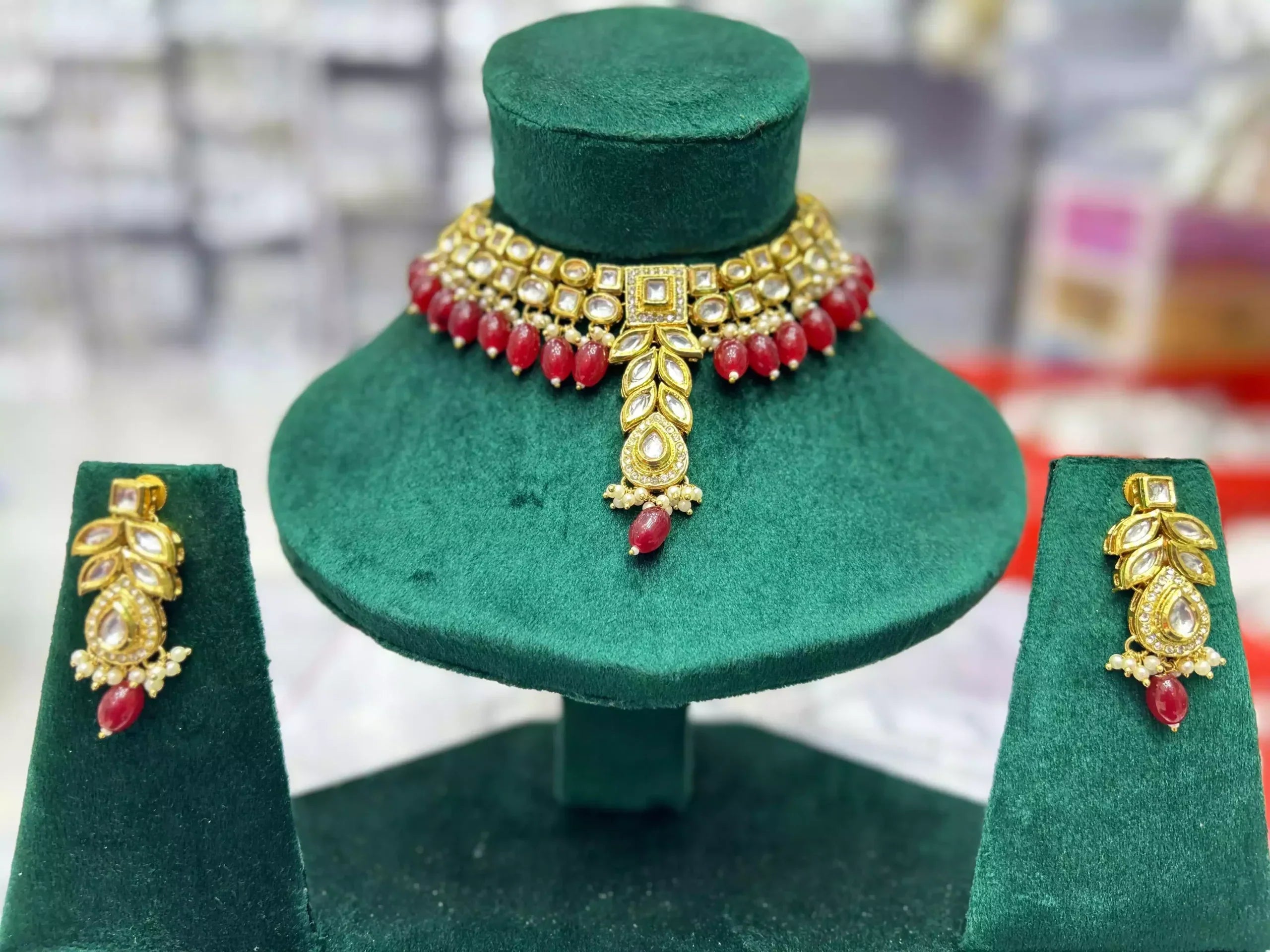 Kundan necklace set Main image