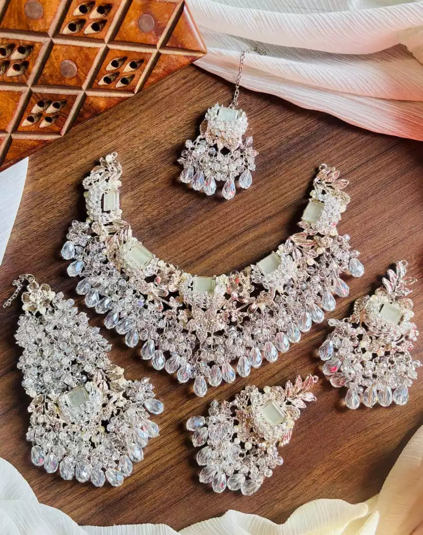 Handmade bridal set