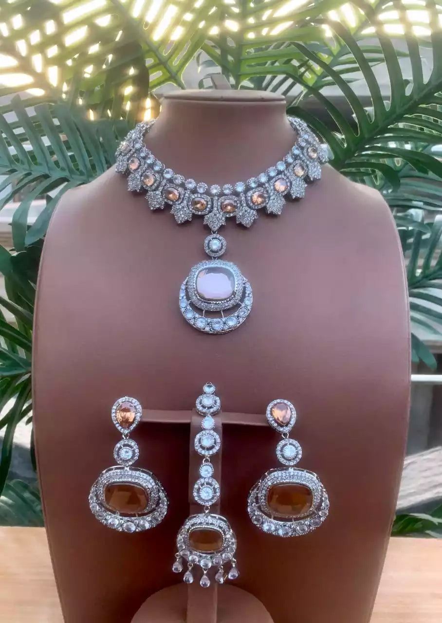 Zircon big stone necklace set