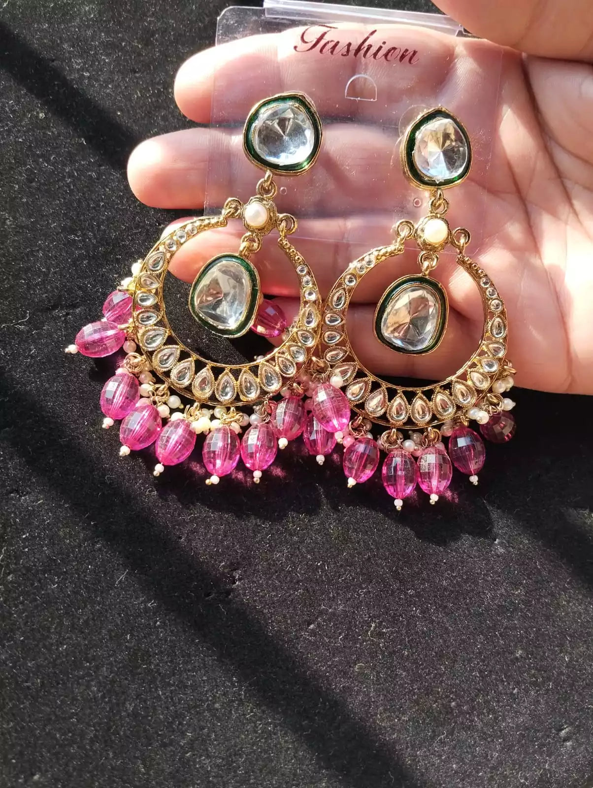 Long kundan earrings Main image