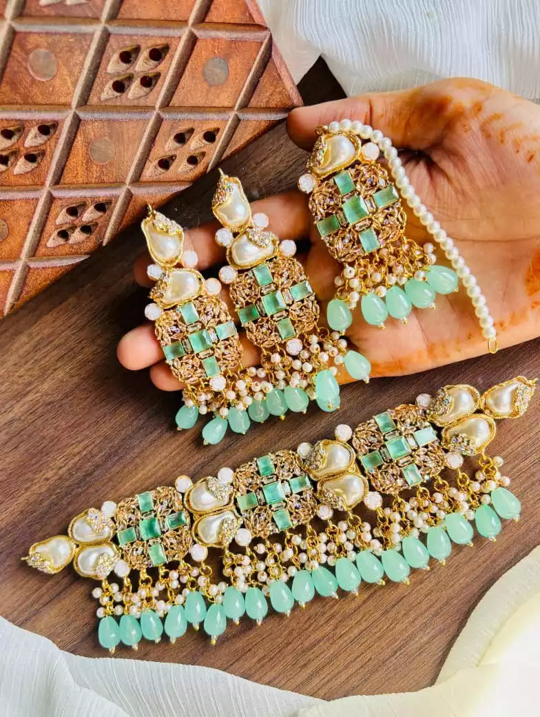 Handmade MOP choker set