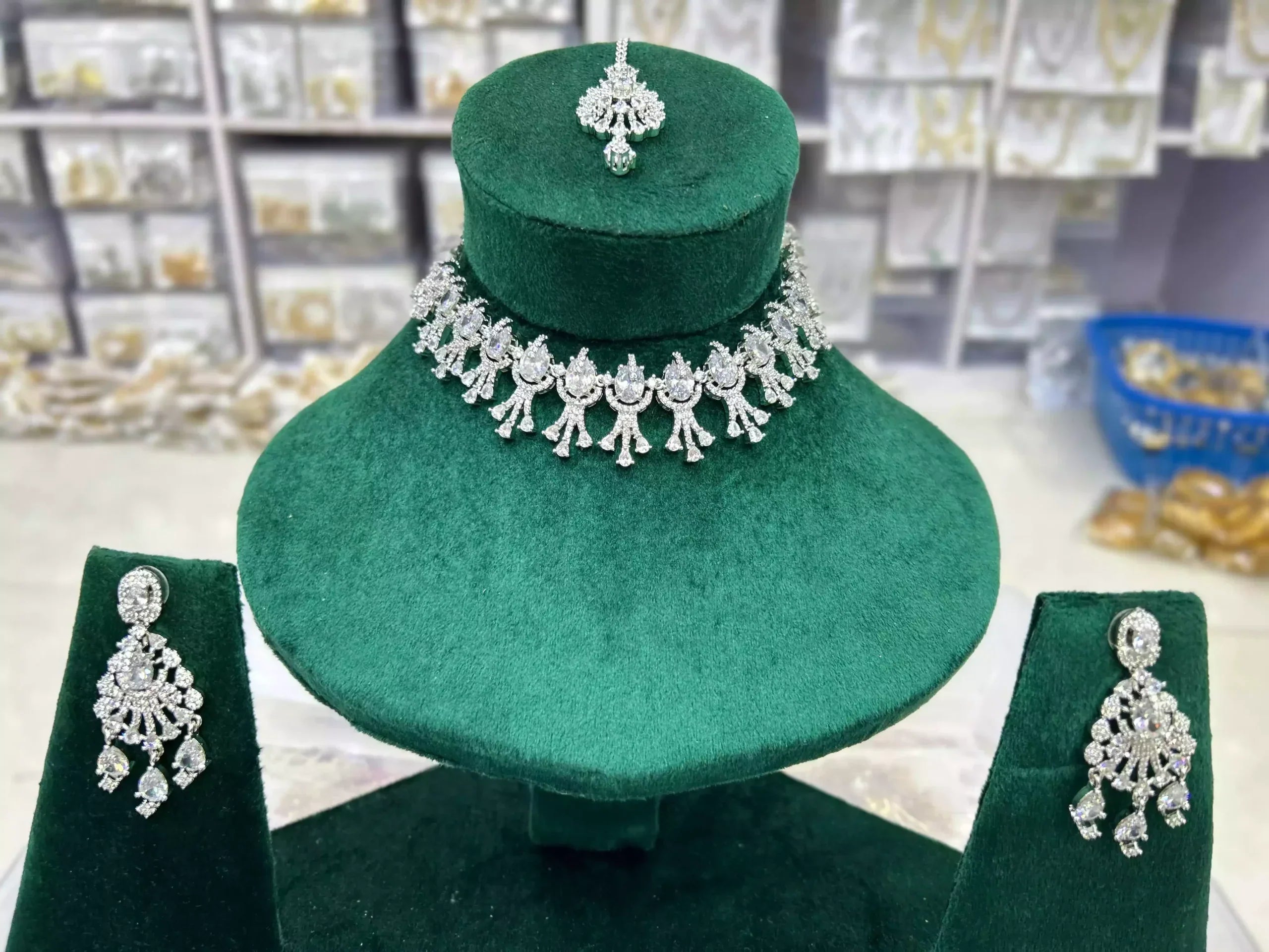 American diamond necklace set