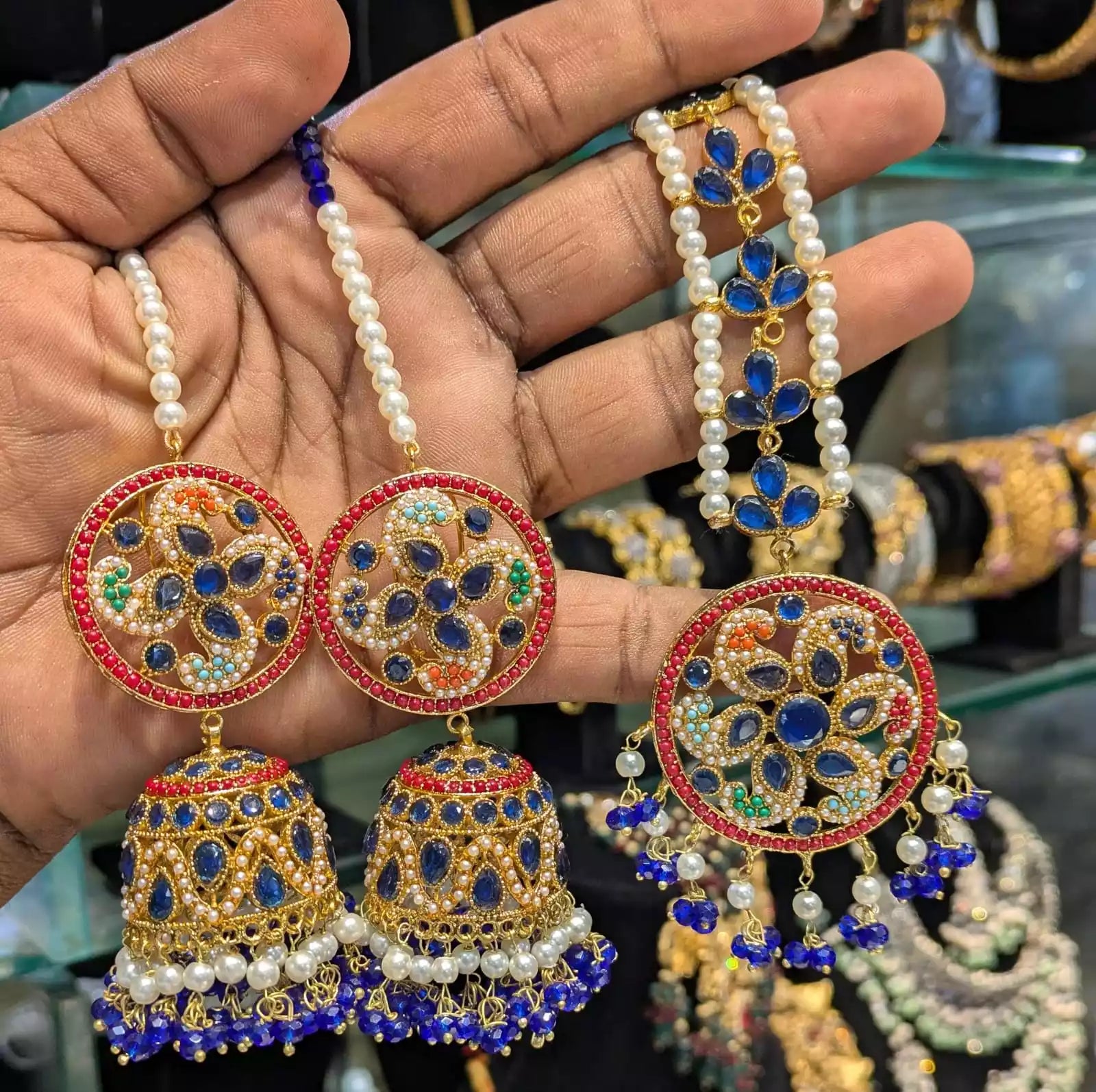 Noratan jhumki with teeka