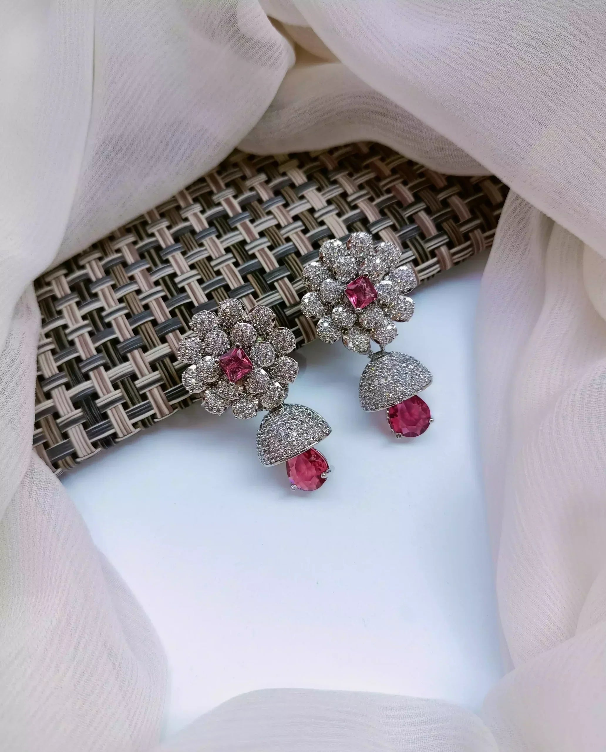 Micro zircon earrings