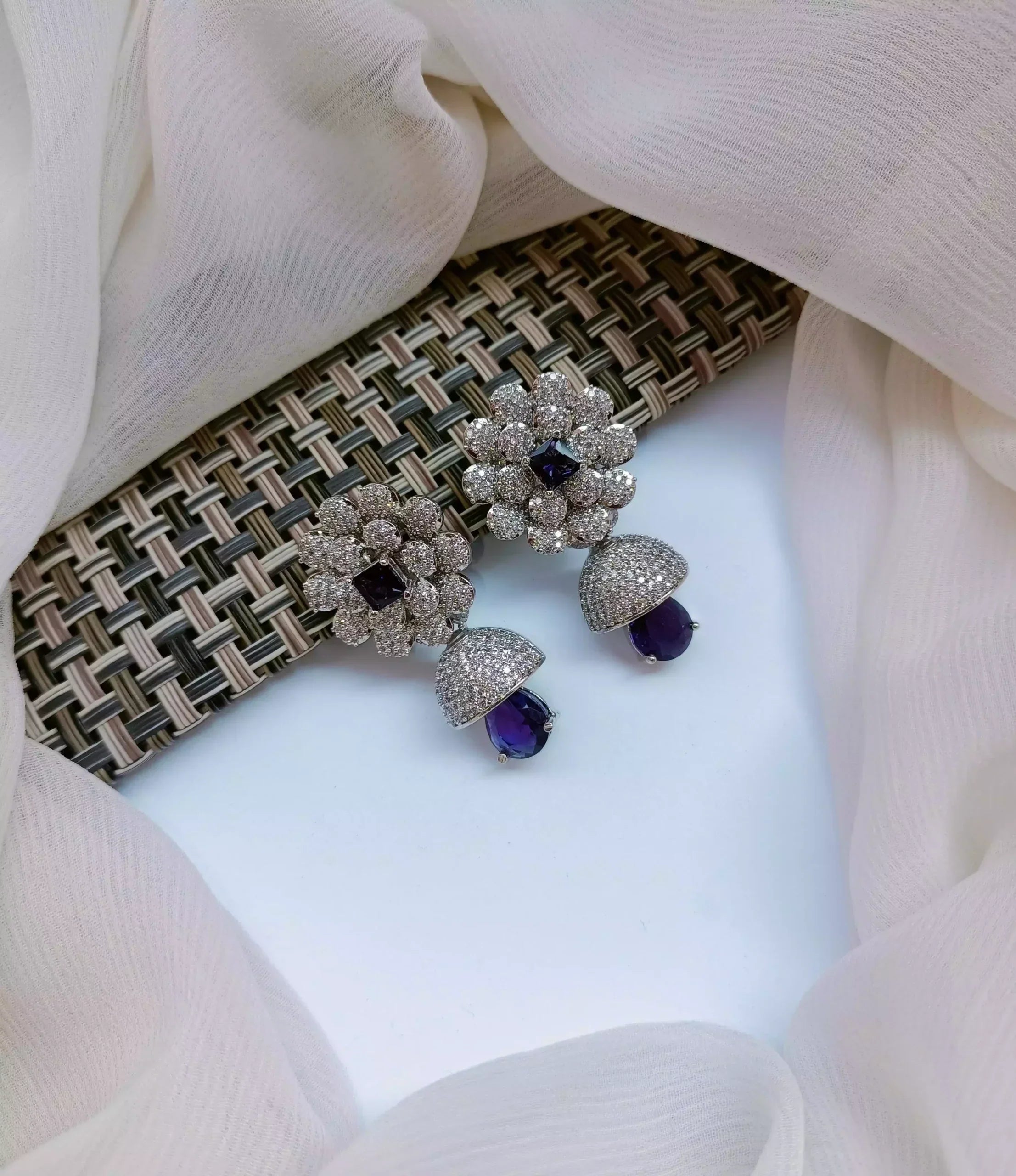 Micro zircon earrings