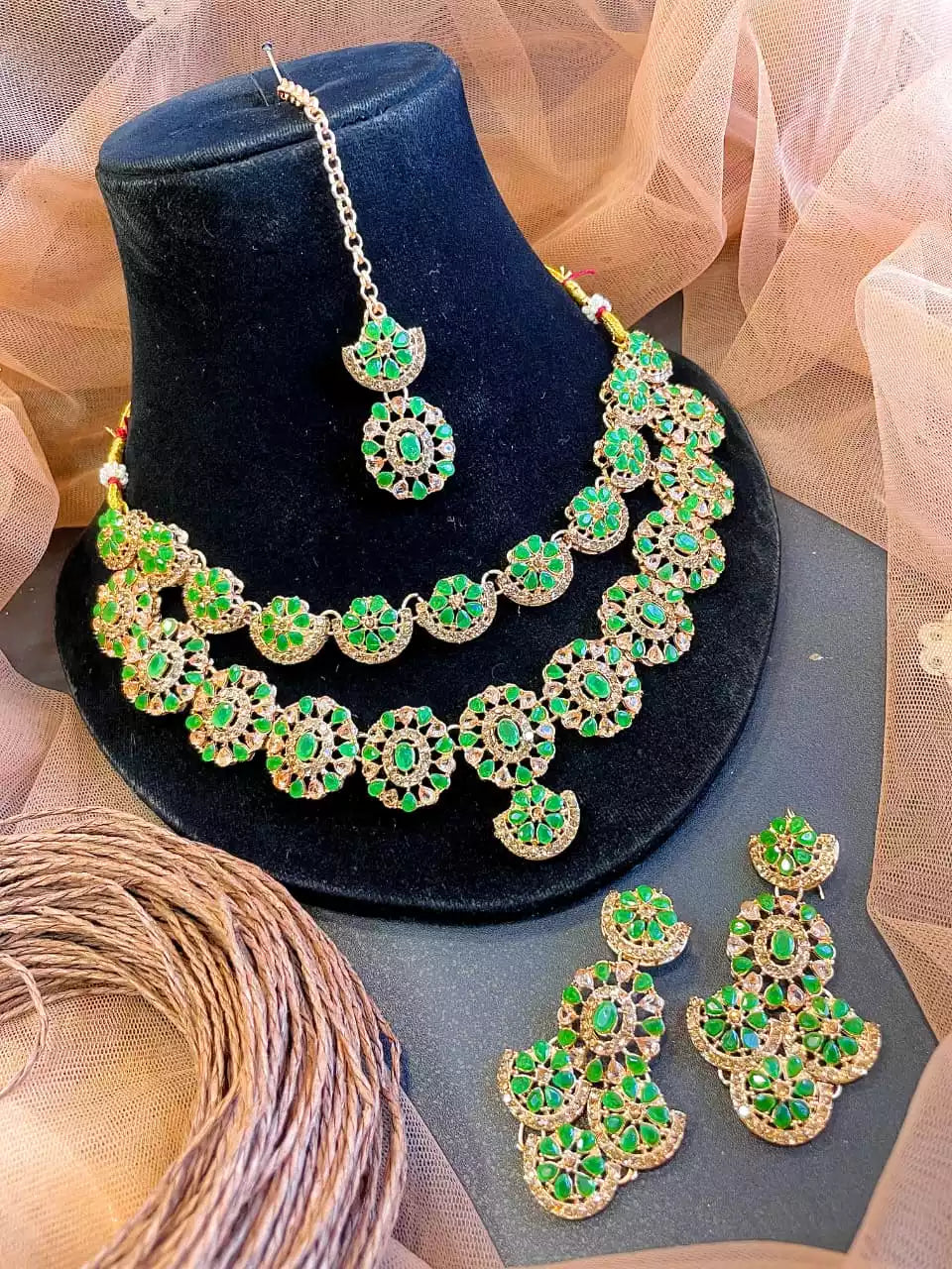 Double layer zircon set with teeka
