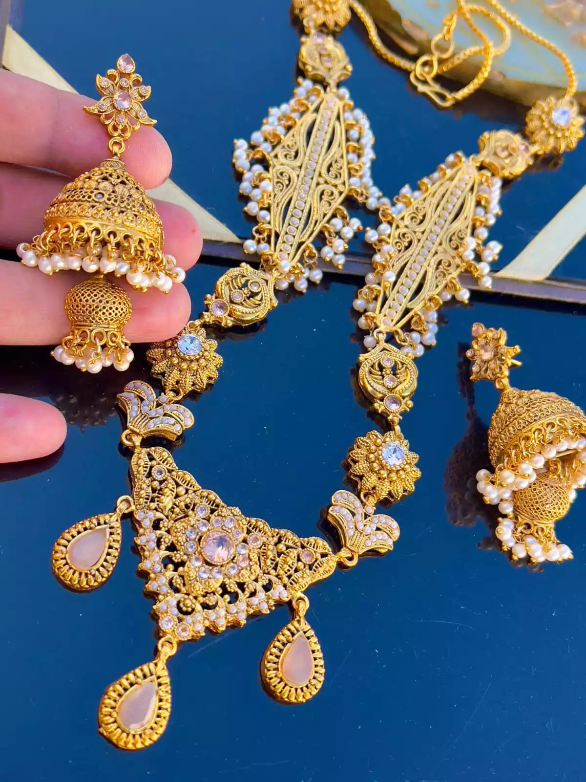 Egyptian set with jhumki earrings