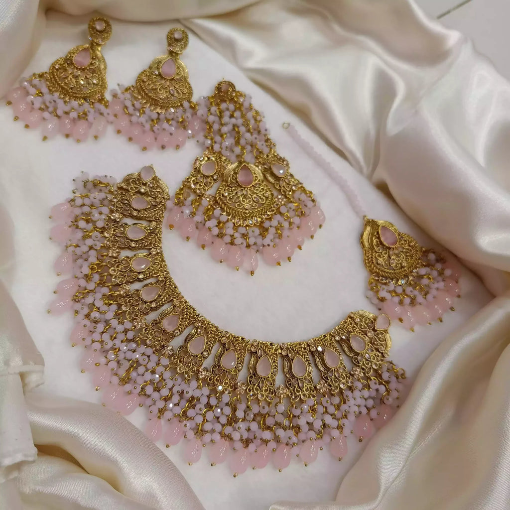 Heavy bridal necklace set