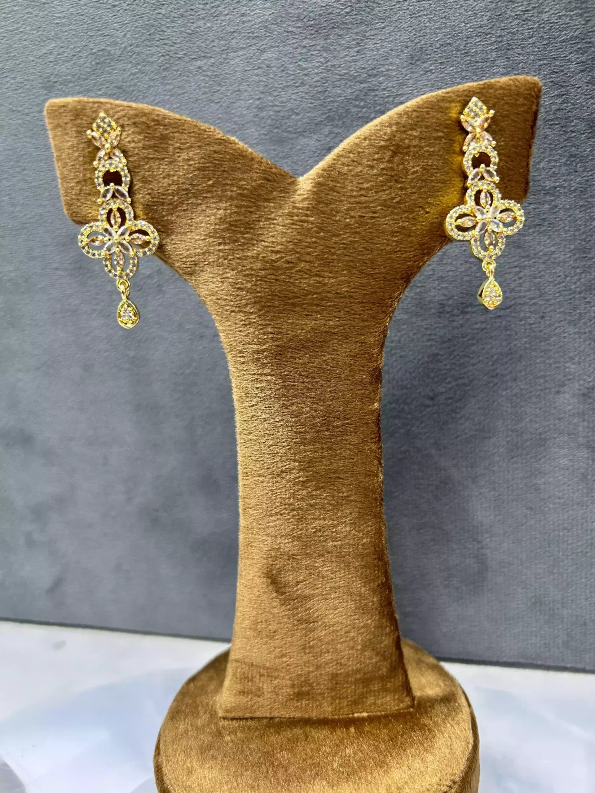 American diamond earrings Main image