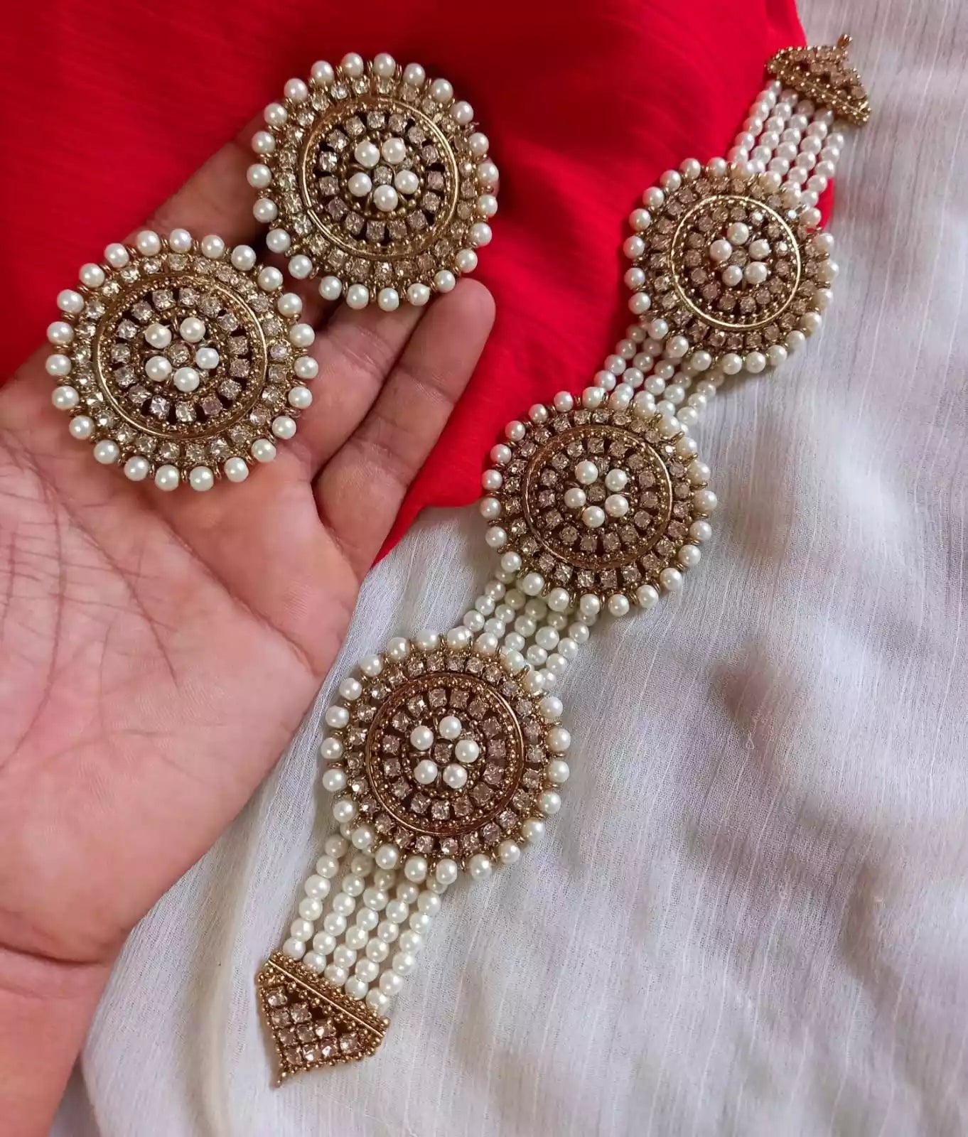 Manjoos choker set Main image