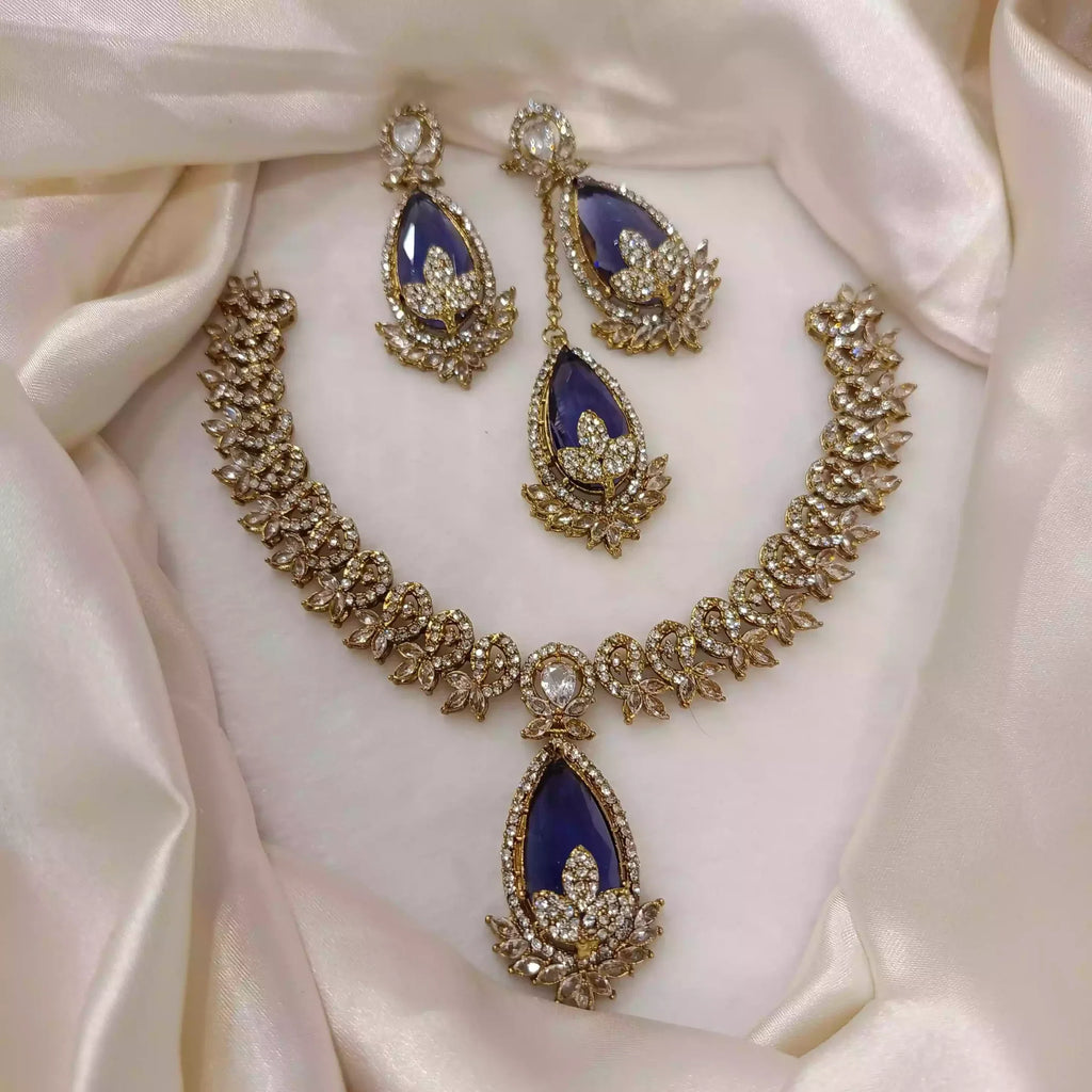 Zircon necklace set