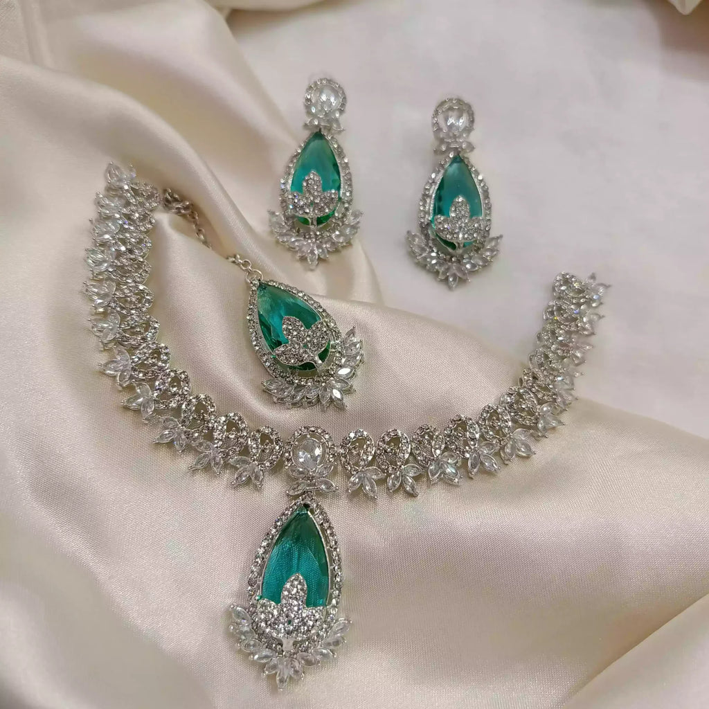 Zircon necklace set