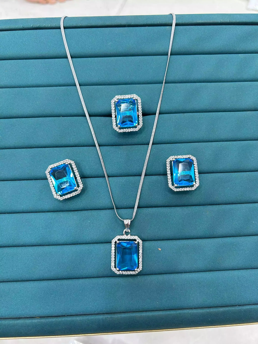AD zircon set with ring